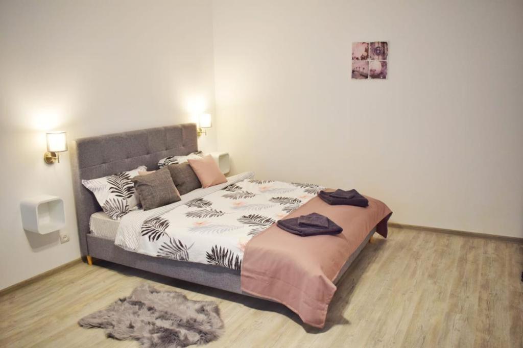 The Nest@Pinehouse Apartment Brasov Bagian luar foto